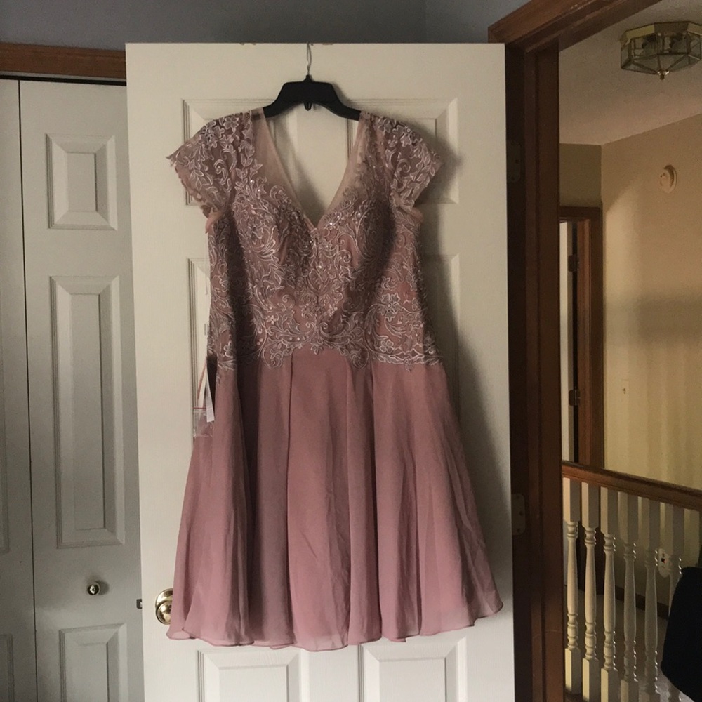 Beautiful mother of the bride/groom dress